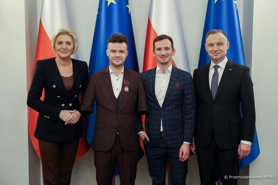 13_Para_Prezydencka_Ozdnaczenia_Swiatowy_Dzien_Osob_Niepelnspr_20231127_PK1_5641.jpg