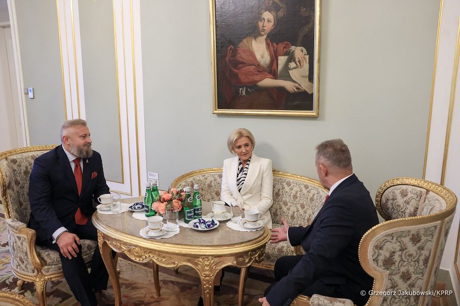 01_Agata_kornhauser_Duda_Spotkanie_Dyr_Instytutu_Jez_Pol_20231106_GJA_6188.jpg