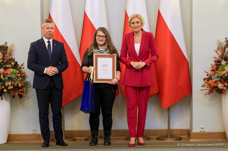 006_Agata_Korhauser_Duda_Gala_Konkursu_Razem_dla_Seniorow_2023_GJA_0132.jpg
