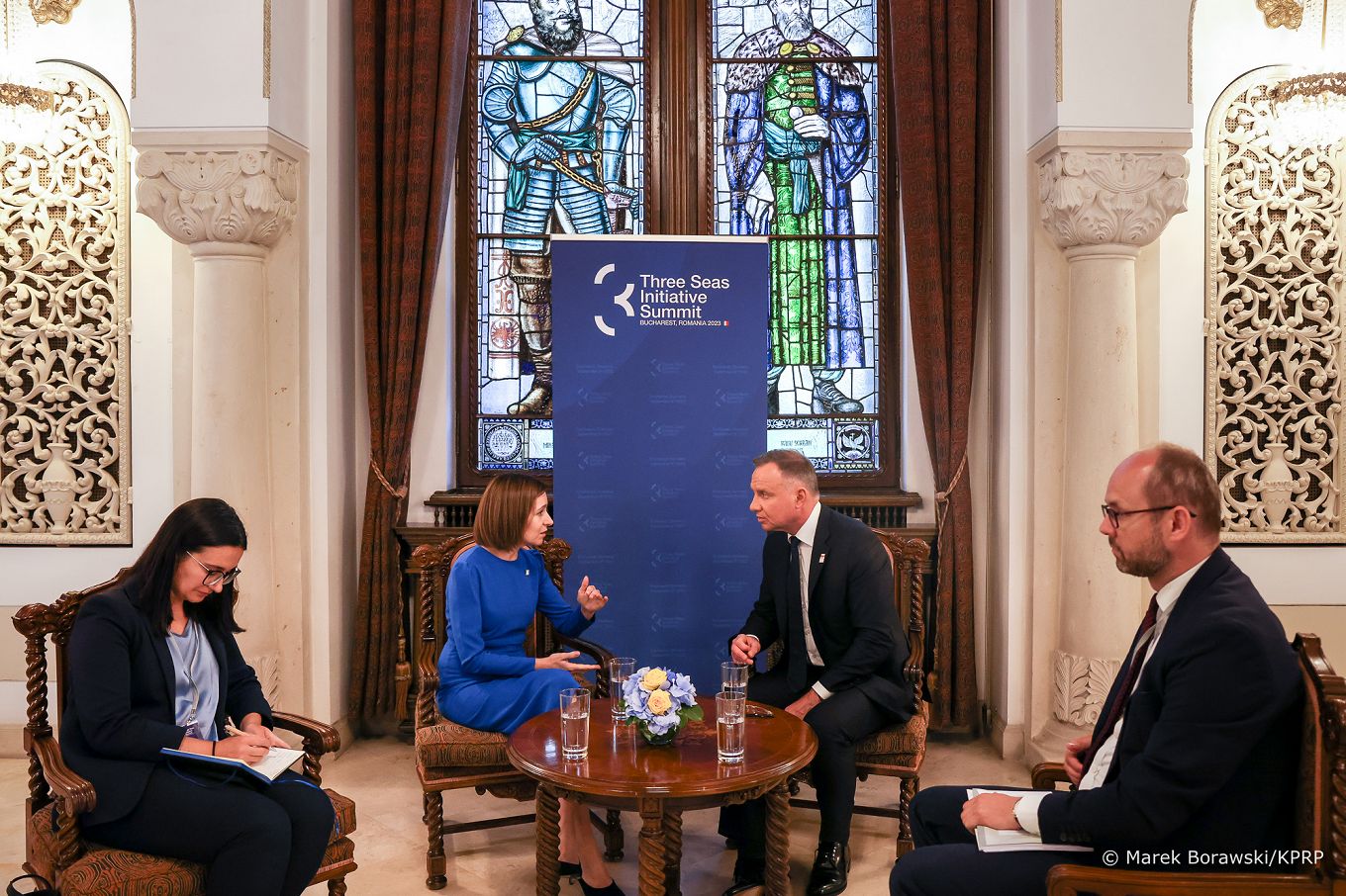 016_11_Andrzej_Duda_Salon_Bukareszt_Szczyt_Panstw_Trojmorza_20230906_MB1_9702.jpg