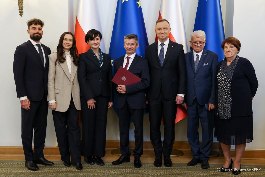 10_Andrzej_Duda_Nominacje_Profesorskie_20231108_MB1_9195.jpg