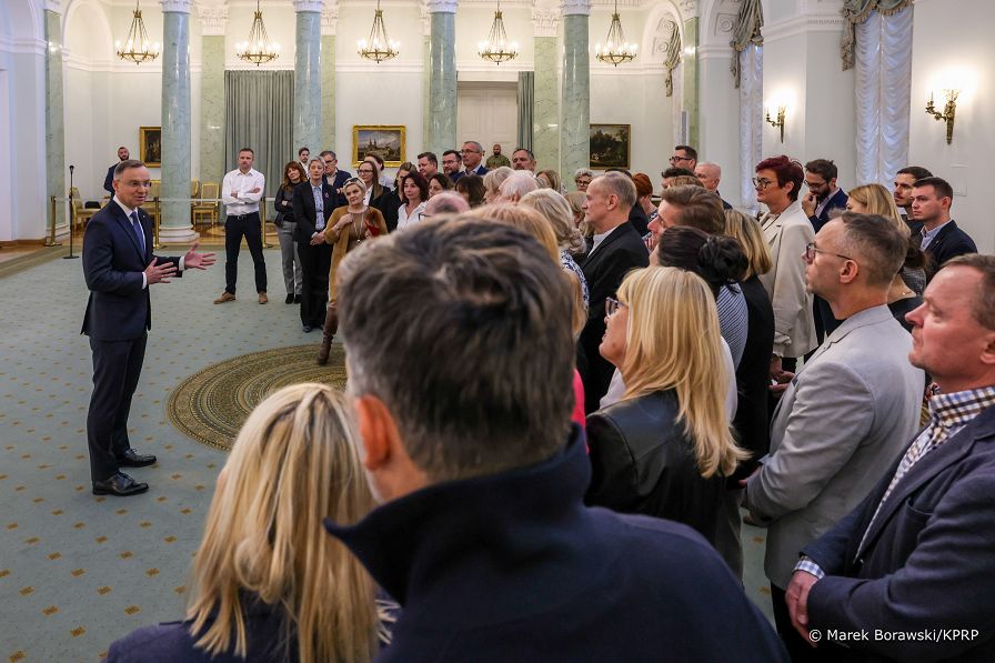 004_PAD_spotkanie_grupa_Sala_Kolumnowa_2023_MB1_7858.jpg