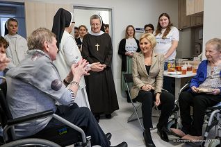12_Agata_Kornhauser_Duda_Hospicjum_Siostr_Felicjanek_20231201_GJB_7925.jpg