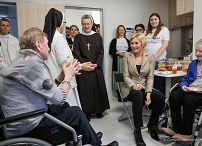 12_Agata_Kornhauser_Duda_Hospicjum_Siostr_Felicjanek_20231201_GJB_7925.jpg