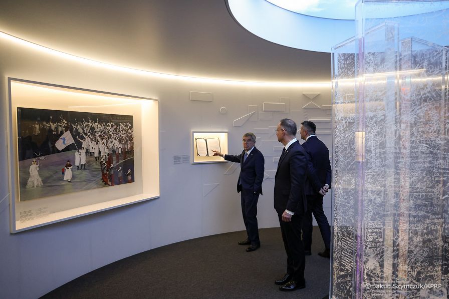 03_Andrzej_Duda_Muzeum_Olimpijskie_20231212_JSZ_0549.jpg