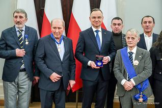 008_PAD_Uroczystosc_odznaczenia_Tatarow_Krymskich_20231214_SMB_8447.jpg