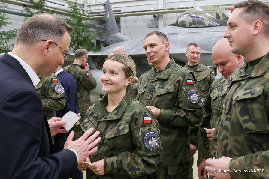 30_Andrzej_Agata_Duda_spotkanie_swiateczne_Estonia_20231218_MB1_3782.jpg