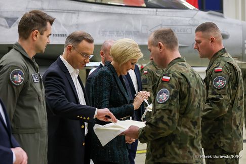 18_Andrzej_Agata_Duda_spotkanie_swiateczne_Estonia_20231218_MB2_1328.jpg