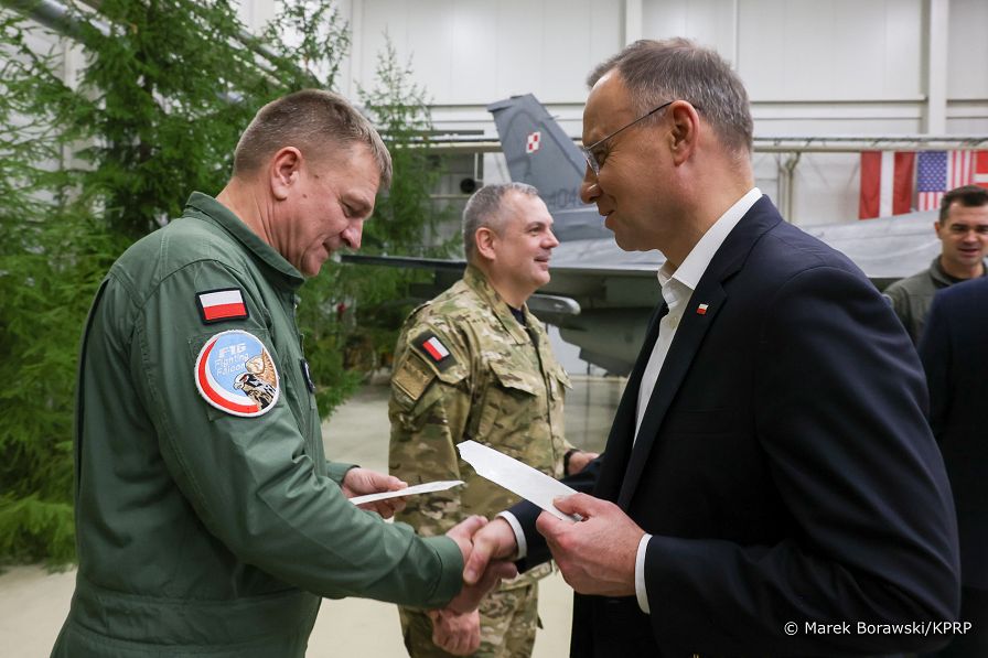 21_Andrzej_Agata_Duda_spotkanie_swiateczne_Estonia_20231218_MB1_3491.jpg