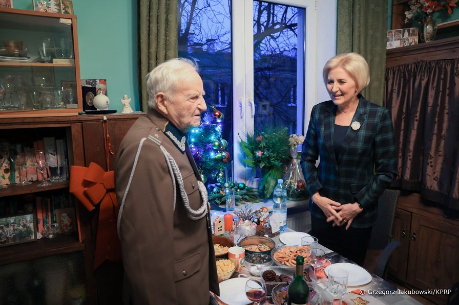 11_Agata_Kornhauser_Duda_spotkanie_weterani_20231219_GJA_0169.jpg