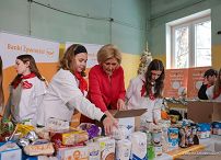 003_Agata_Kornhauser_Duda_Hispicjum_sw_Krzyza_paczki_zywnosciowe_20231204_GJB_0691.jpg