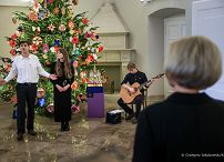 15_Agata_Kornhauser_Duda_Ubieranie_Choinki_Sien_Wielka_20231206_GJA_4440.jpg