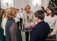 008_Agata_Kornhauser_Duda_wolontariuasze_Fundacja_Swietego_Mikolaja_20231205_GJA_9939.jpg