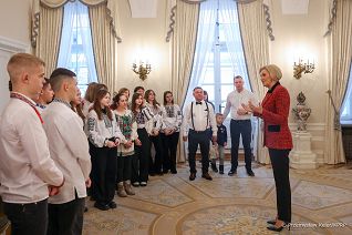 001_Agata_Kornhauser_Duda_spotkanie_grupa_Zolkwia_20231206_001_Agata_Kornhauser_Duda_spotkanie_grupa_Zolkwia_20231206_PK1_9962.jpg
