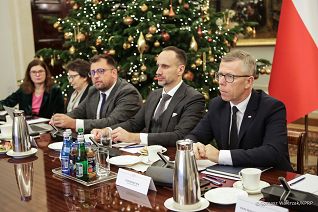 005_Minister_Piotr_Cwik_Rada_ds_Rolnictwa_20231207_TW_12430.jpg
