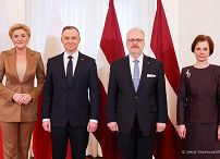 13__Andrzej_Agata_Duda_powitanie_Ryga_Lotwa_20230201_JSZ_9472.jpg