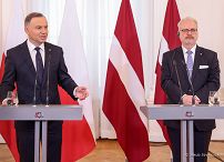25__Andrzej_Duda_konferencja_prasowa_Ryga_Lotwa_20230201_JSZ_9928.jpg