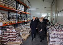05__Andrzej_Duda_tłocznia_sokow_Kaleczew_20230210_PK1_7962.jpg