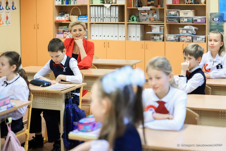 25__Agata_Kornhauser_Duda_szkola_polska_Ryga_Lotwa_20230202_GJA_0494.jpg
