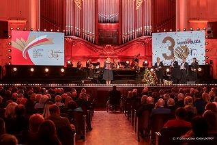 01__Grazyna_Ignaczak_Bandych_30_lat_Gazety_Polskiej_20230220_PK1_7775.jpg