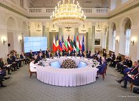 27_20230222_Andrzej_Duda_Szczyt_B9_Rozmowy_Plenarne_MB1_6418.jpg