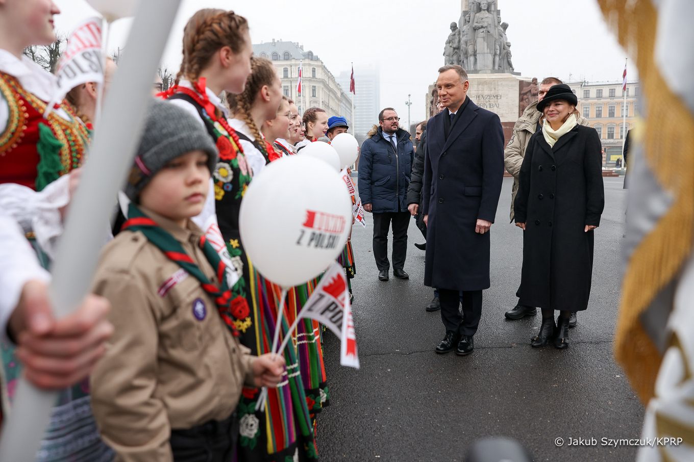 015___33__Andrzej_Duda_zlozenie_wienca_Ryga_Lotwa_20230201_JSZ_0101.jpg