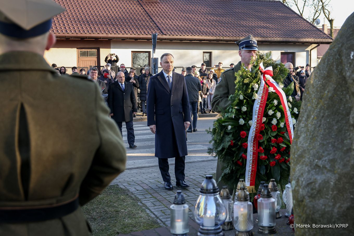 01_20230301_Andrzej_Duda_Sierpc_Wieniec_Pomnik_Nila_MB1_9780.jpg