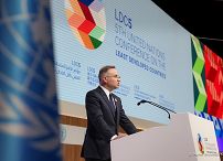 005_26_20230305_Andrzej_Duda_Katar_LDC5_Panel_Tematyczny_MB1_6711.jpg