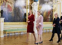 03__Agata_Kornhauser_Duda_Eva_Pavlova_Malzonka_Prezydenta_Czech_Zamek_Krolewski_20230316_GJB_7040.jpg
