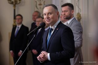 02_20230302_Andrzej_Duda_Wystawa_Maraton_Solidarnosci_PL_UA_PK2_6575.jpg