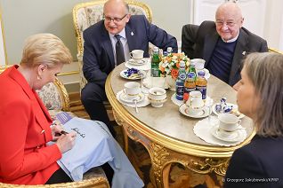 07__Agata_Kornhauser_Duda_fundacja_Ronalda_McDonalda_20230320_GJB_9218.jpg