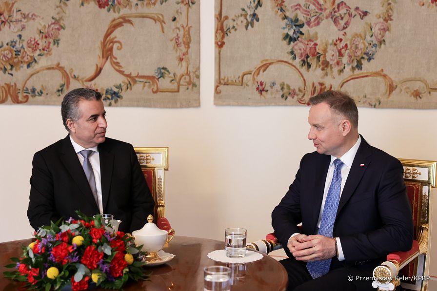 21__Andrzej_Duda_Yousef_Bataineh_Ambasador_Jordanskiego_Krolestwa_Haszymidzkiego_20230327_PK1_7223.jpg