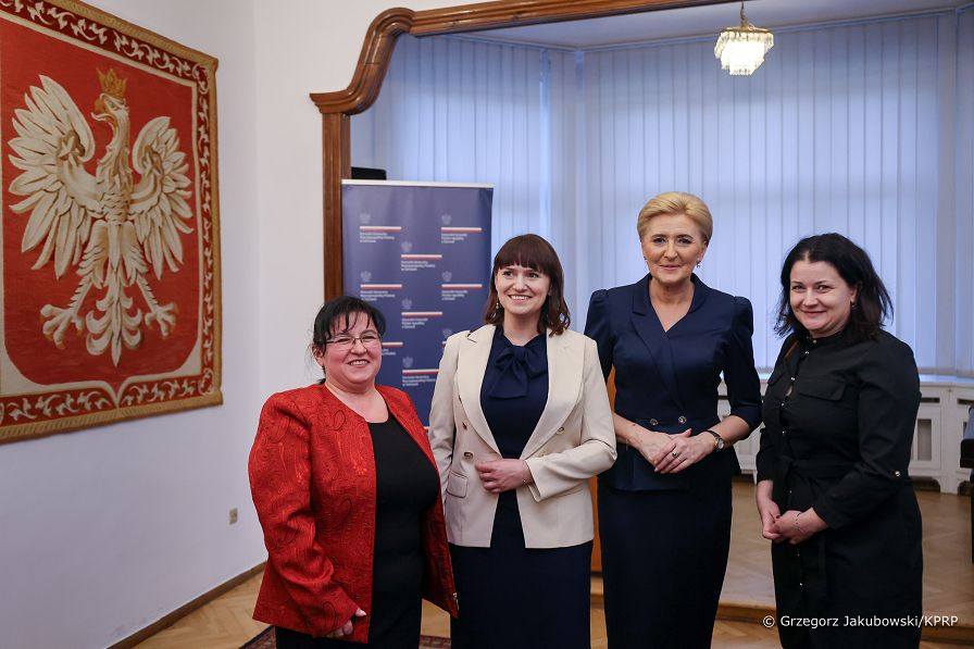 018_20230327_Agata_Kornhauser_Duda_Konsulat_Ostrawa_Czechy_GJB_2421.jpg