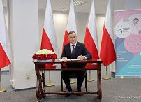 02__Andrzej_Duda_podpisanie_ustawy_Krajowa_Siec_Onkologiczna_Siedlce_20230330_PK1_0750.jpg