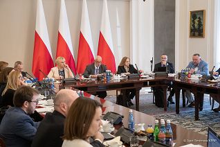 011_20230329_NRR_Rada_ds_Ochrony_Zdrowia_SMI11003.jpg