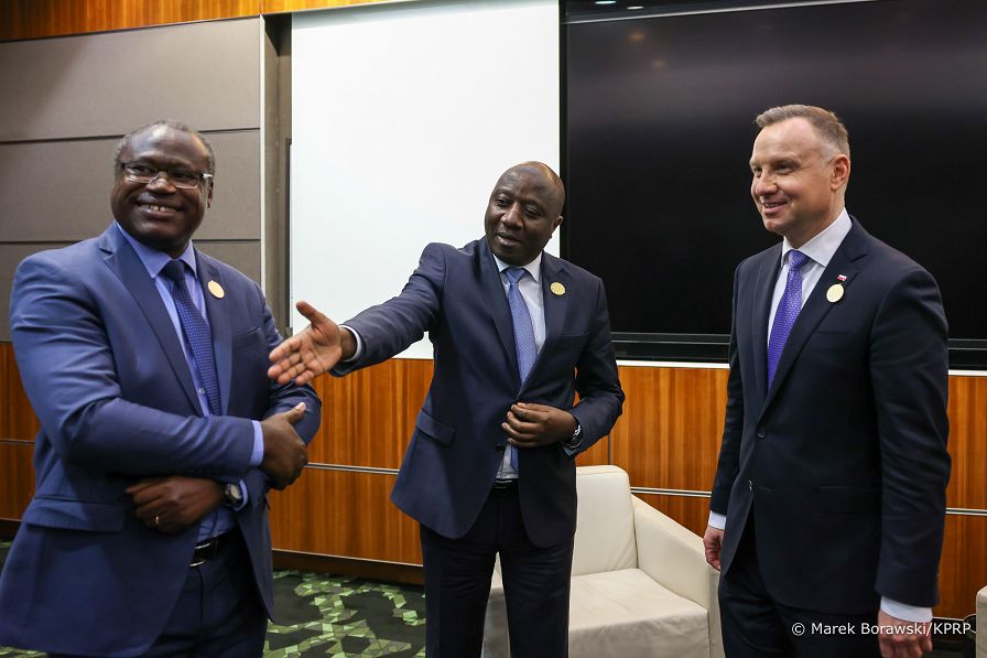 08__Andrzej_Duda_Edouard_Ngirente_Premier_Rwanda_Katar_20230306_MB1_7323.jpg