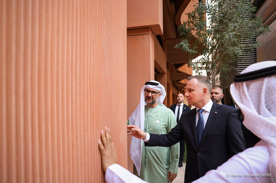 26_20230307_Andrzej_Duda_ZEA_Masdar_City_MB1_9782.jpg