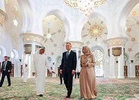 08__Andrzej_Duda_Wielki_Meczet_Szejka_Zayeda_ZEA_20230307_MB1_8637.jpg