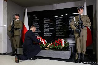 25__Andrzej_Duda_13_rocznica_katastrofy_smolenskiej_Warszawa_20230410_PK1_1823.jpg