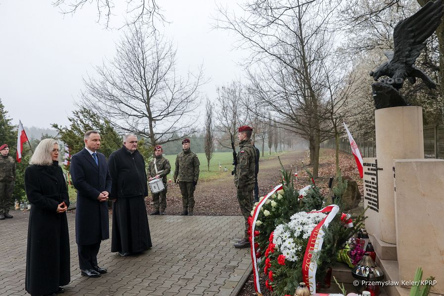 22__Andrzej_Duda_13_rocznica_katastrofy_smolenskiej_Krakow_20230410_PK1_1590.jpg