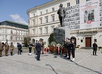 48__Andrzej_Duda_13_rocznica_katastrofy_smolenskiej_Warszawa_20230410_PK1_3006.jpg
