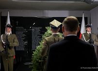 24__Andrzej_Duda_13_rocznica_katastrofy_smolenskiej_Warszawa_20230410_PK1_1815.jpg
