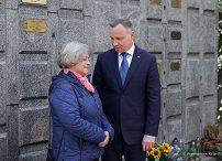 43__Andrzej_Duda_13_rocznica_katastrofy_smolenskiej_Powazki_Warszawa_20230410_PK1_2824.jpg