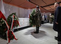 23__Andrzej_Duda_13_rocznica_katastrofy_smolenskiej_Warszawa_20230410_PK2_6975.jpg