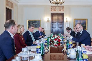 02__Marcin_Przydacz_senatorowie_USA_20230413_PK1_5135.jpg