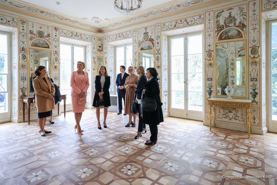 10_20230417_Agata_Kornhauser_Duda_Laura_Mattarelli_Lazienki_Krolewskie_GJA_3693.jpg