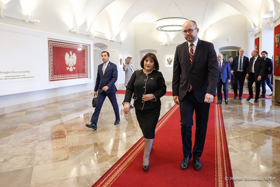02__Marcin_Przydacz_Sahiba_Gafarowa_przewodniczaca_Zgromadzenia_Narodowego_Azerbejdzanu_20230418_MB1_4429.jpg