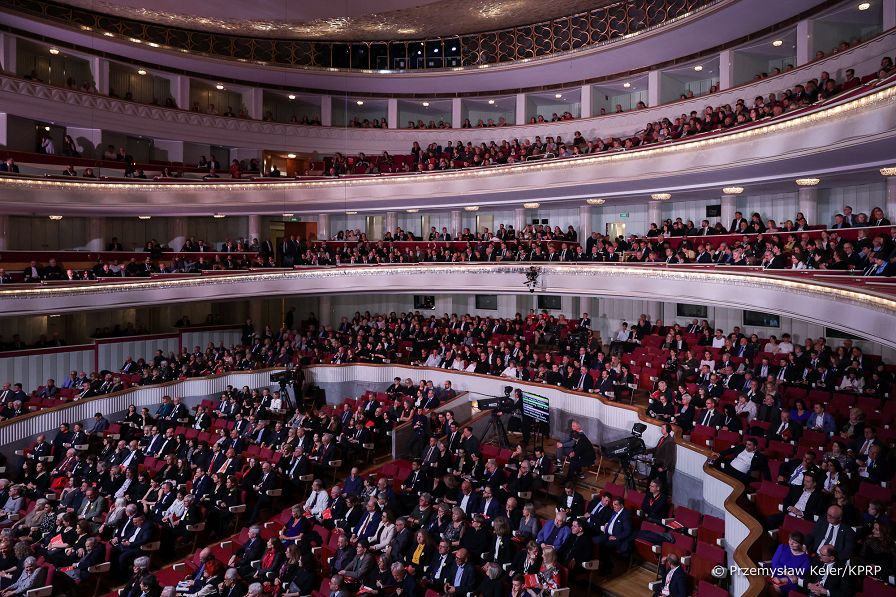 05__Andrzej_Agata_Duda_koncert_80_rocznica_Powstania_w_Gettcie_Warszawskim_20230419_PK1_1069.jpg