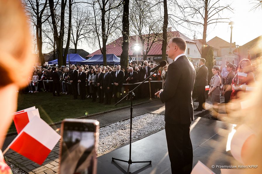 07_20230421_Andrzej_Duda_Pajeczno_Spotkanie_Mieszkancy_PK1_4113.jpg