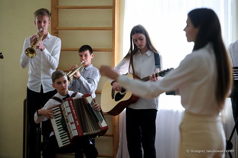13_20230421_Agata_kornhauser_Duda_Ukraina_Szkola_Srednia_GJA_9632.jpg